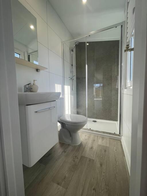Cozy Chalet At The Beach In Petten, Netherlands Esterno foto